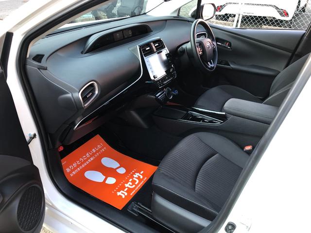 プリウスＰＨＶ Ｓセーフティパッケージ　純正８インチディスプレイオーディオ　ナビフルセグＴＶ・パノラミックビューモニター・セーフティセンス・ビルトインＥＴＣ・ＢＳＭ・５人乗り・クリソナ・ＡＣ１００Ｖ・社外デジタルインナーミラー型前後ドラレコ（46枚目）