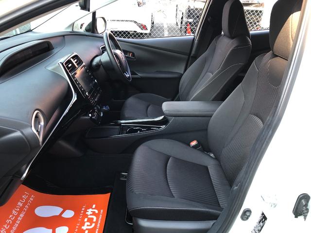 プリウスＰＨＶ Ｓセーフティパッケージ　純正８インチディスプレイオーディオ　ナビフルセグＴＶ・パノラミックビューモニター・セーフティセンス・ビルトインＥＴＣ・ＢＳＭ・５人乗り・クリソナ・ＡＣ１００Ｖ・社外デジタルインナーミラー型前後ドラレコ（47枚目）