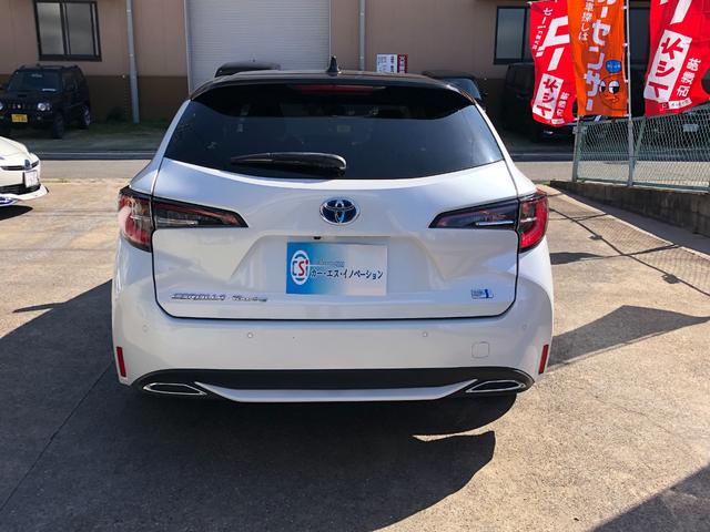 カローラツーリング ハイブリッド　ダブルバイビー　ツートンカラー・９インチディスプレイオーディオ・ナビ・トヨタセーフティセンス・シートヒーター・ハンドルヒーター・バックモニター・クリアランスソナー・レーダークルーズ・ＲＣＴＡ・ＤＶＤデッキ・ドラレコ（10枚目）