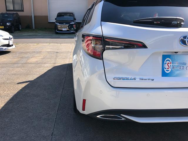 カローラツーリング ハイブリッド　ダブルバイビー　ツートンカラー・９インチディスプレイオーディオ・ナビ・トヨタセーフティセンス・シートヒーター・ハンドルヒーター・バックモニター・クリアランスソナー・レーダークルーズ・ＲＣＴＡ・ＤＶＤデッキ・ドラレコ（12枚目）