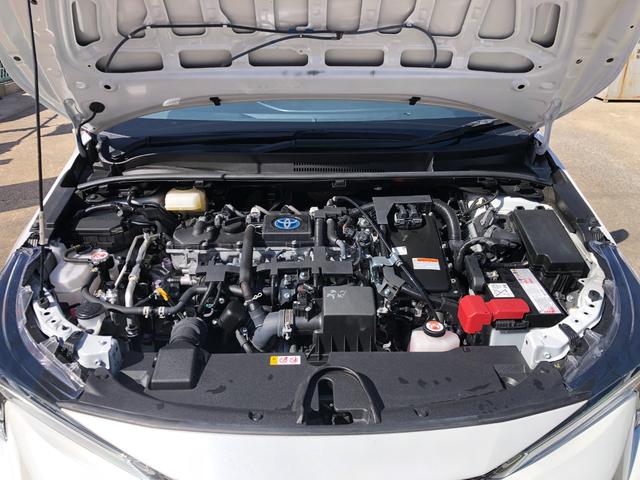 カローラツーリング ハイブリッド　ダブルバイビー　ツートンカラー・９インチディスプレイオーディオ・ナビ・トヨタセーフティセンス・シートヒーター・ハンドルヒーター・バックモニター・クリアランスソナー・レーダークルーズ・ＲＣＴＡ・ＤＶＤデッキ・ドラレコ（48枚目）