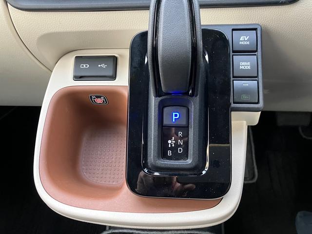 シエンタ ハイブリッドＺ　・１０．５インチ純正ＴＶ／ナビ・パノラミックビューモニター・ブラインドスポットモニター・ビルトインＥＴＣ２．０・前席シートヒーター・ステアリングヒーター・ＡＣ１００Ｖ１５００Ｗコンセント・後席モニター（29枚目）