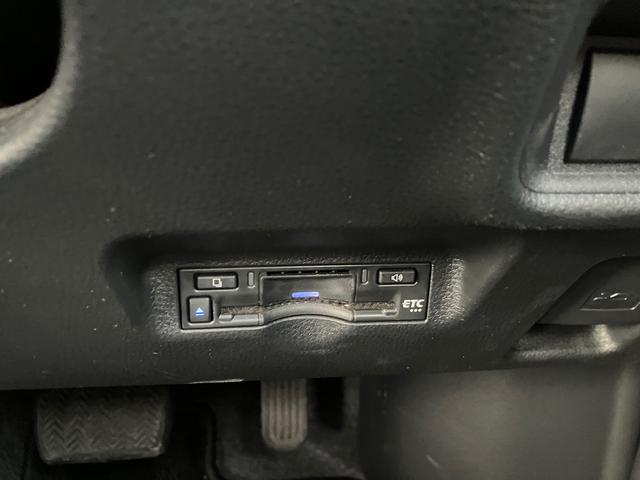 シエンタ ハイブリッドＺ　・モデリスタエアロ・１０．５インチ純正ＴＶ／ナビ・パノラミックビューモニター・ブラインドスポットモニター・ビルトインＥＴＣ・純正ＣＤ＆ＤＶＤデッキ・純正１５インチアルミホイール（32枚目）