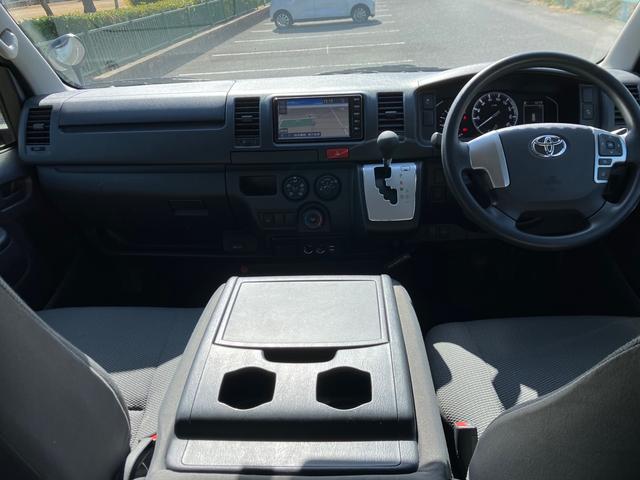 ハイエースバン ＤＸ　・４ＷＤ・寒冷地仕様・ステルスグレー全塗装・純正ＴＶ／ナビ・バックカメラ・クリアランスソナー・ビルトインＥＴＣ・純正ＬＥＤヘッドライ・純正ＬＥＤフォグライト・ＡＣ１００Ｖコンセント（16枚目）