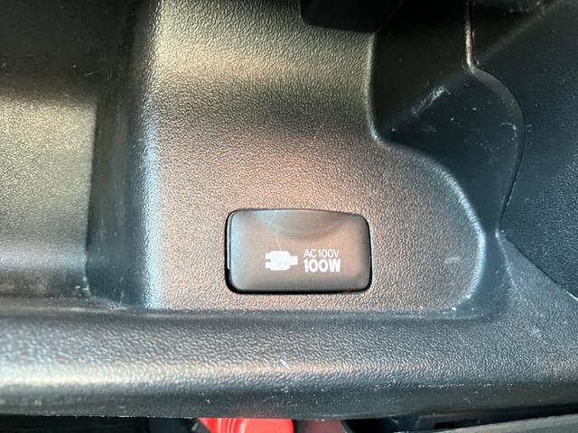 ハイエースバン ＤＸ　・４ＷＤ・寒冷地仕様・ステルスグレー全塗装・純正ＴＶ／ナビ・バックカメラ・クリアランスソナー・ビルトインＥＴＣ・純正ＬＥＤヘッドライ・純正ＬＥＤフォグライト・ＡＣ１００Ｖコンセント（36枚目）