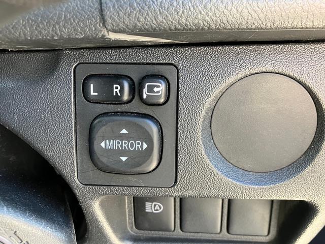 ハイエースバン ＤＸ　・４ＷＤ・寒冷地仕様・ステルスグレー全塗装・純正ＴＶ／ナビ・バックカメラ・クリアランスソナー・ビルトインＥＴＣ・純正ＬＥＤヘッドライ・純正ＬＥＤフォグライト・ＡＣ１００Ｖコンセント（37枚目）