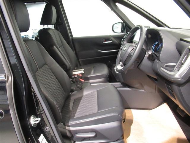 ノア ハイブリッドＳ－Ｚ　フルセグ　メモリーナビ　ＤＶＤ再生　ミュージックプレイヤー接続可　バックカメラ　衝突被害軽減システム　ＥＴＣ　両側電動スライド　ＬＥＤヘッドランプ　乗車定員７人　３列シート　ワンオーナー（14枚目）