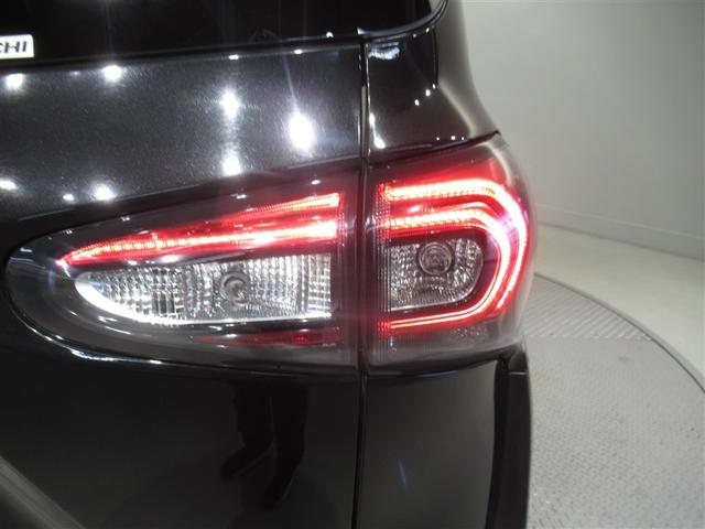 シエンタ G クエロ フルセグ メモリーナビ DVD再生 ミュージックプレイヤー接続可 バックカメラ 衝突被害軽減システム ETC 両側電動スライド LEDヘッドランプ ウオークスルー 乗車定員7人 3列シート(11枚目)