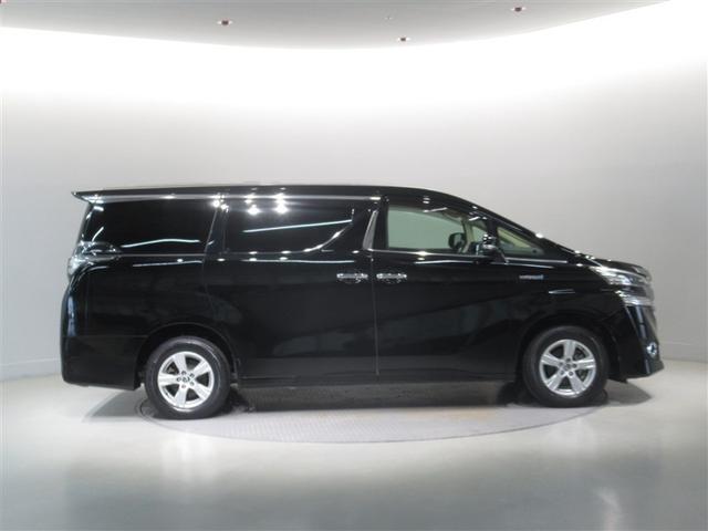 ヴェルファイアハイブリッド Ｘ　４ＷＤ　フルセグ　メモリーナビ　ＤＶＤ再生　ミュージックプレイヤー接続可　後席モニター　バックカメラ　ＥＴＣ　両側電動スライド　ＬＥＤヘッドランプ　乗車定員７人　３列シート　ワンオーナー（7枚目）