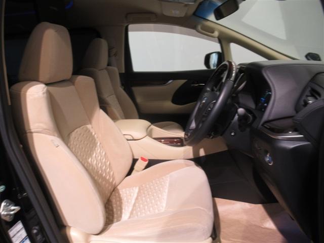 ヴェルファイアハイブリッド Ｘ　４ＷＤ　フルセグ　メモリーナビ　ＤＶＤ再生　ミュージックプレイヤー接続可　後席モニター　バックカメラ　ＥＴＣ　両側電動スライド　ＬＥＤヘッドランプ　乗車定員７人　３列シート　ワンオーナー（14枚目）