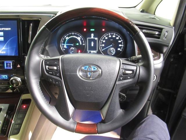 ヴェルファイアハイブリッド Ｘ　４ＷＤ　フルセグ　メモリーナビ　ＤＶＤ再生　ミュージックプレイヤー接続可　後席モニター　バックカメラ　ＥＴＣ　両側電動スライド　ＬＥＤヘッドランプ　乗車定員７人　３列シート　ワンオーナー（18枚目）