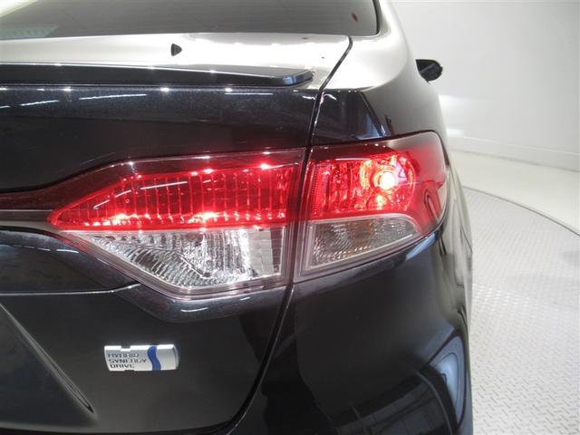 カローラ ハイブリッド　ダブルバイビー　メモリーナビ　ミュージックプレイヤー接続可　バックカメラ　衝突被害軽減システム　ＥＴＣ　ＬＥＤヘッドランプ　ワンオーナー（11枚目）