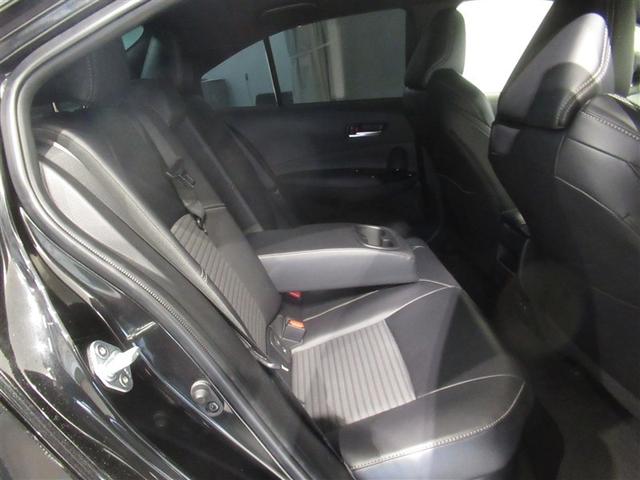 カローラ ハイブリッド　ダブルバイビー　メモリーナビ　ミュージックプレイヤー接続可　バックカメラ　衝突被害軽減システム　ＥＴＣ　ＬＥＤヘッドランプ　ワンオーナー（15枚目）