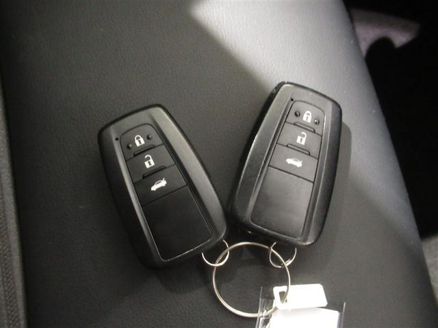 カローラ ハイブリッド　ダブルバイビー　メモリーナビ　ミュージックプレイヤー接続可　バックカメラ　衝突被害軽減システム　ＥＴＣ　ＬＥＤヘッドランプ　ワンオーナー（26枚目）