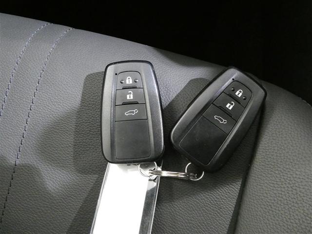 カローラクロス ハイブリッド　Ｚ　メモリーナビ　ミュージックプレイヤー接続可　バックカメラ　衝突被害軽減システム　ＥＴＣ　ＬＥＤヘッドランプ　ワンオーナー（25枚目）