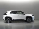ヤリスクロス ハイブリッドＺ　４ＷＤ　メモリーナビ　ミュージックプレイヤー接続可　バックカメラ　衝突被害軽減システム　ＥＴＣ　ＬＥＤヘッドランプ　ワンオーナー（7枚目）