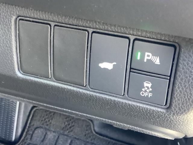 ヴェゼル ｅ：ＨＥＶＺ　当社　試乗車（10枚目）