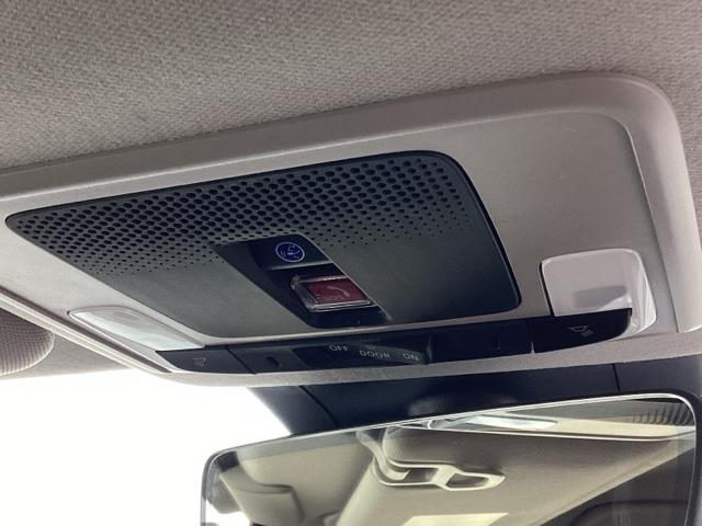 ヴェゼル ｅ：ＨＥＶＺ　当社　試乗車（12枚目）