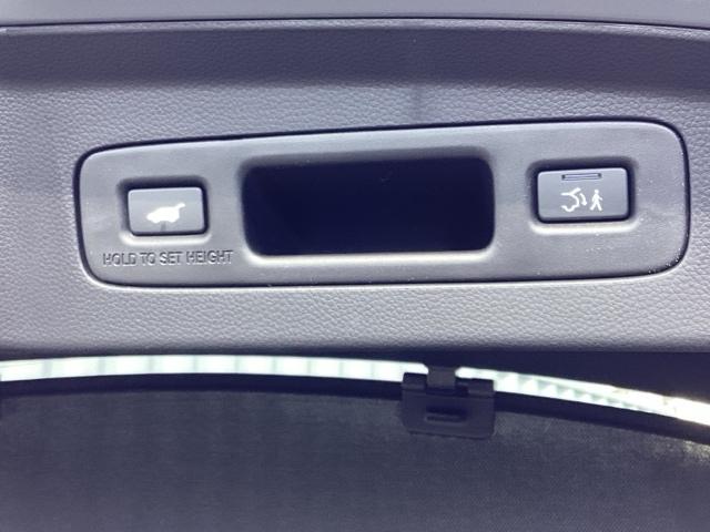 ヴェゼル ｅ：ＨＥＶＺ　当社　試乗車（18枚目）