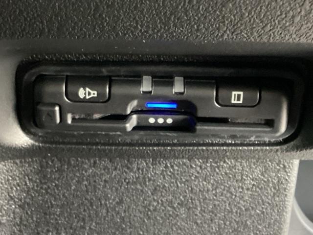 Ｎ－ＢＯＸカスタム ターボコーディネートスタイル　当社　試乗車（8枚目）