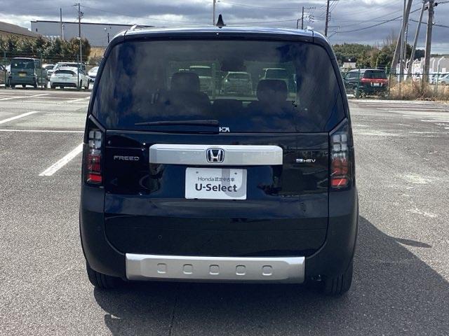 フリード ｅ：ＨＥＶクロスター　当社　試乗車（19枚目）