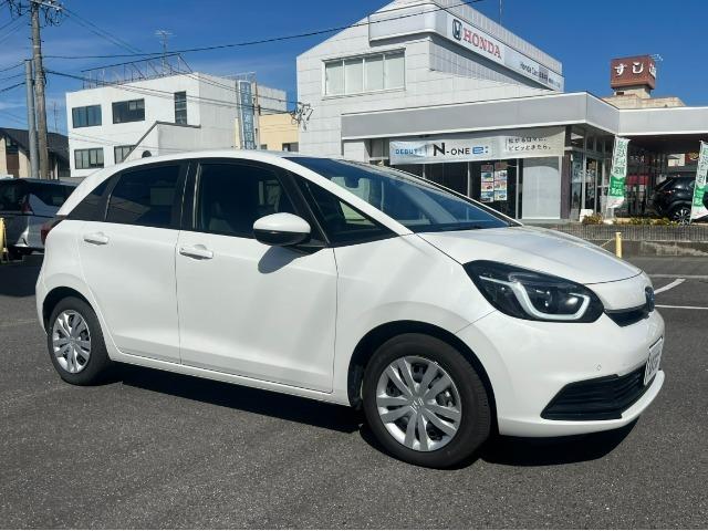 フィット ｅ：ＨＥＶホーム　ＬＥＤ　ＥＴＣ　衝突被害軽減ブレーキ（3枚目）