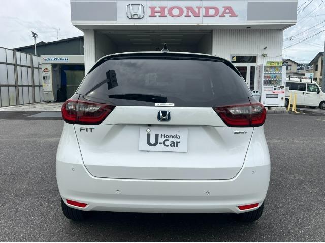 フィット ｅ：ＨＥＶホーム　ＬＥＤ　シートヒーター　フルセグ　ＥＴＣ（6枚目）