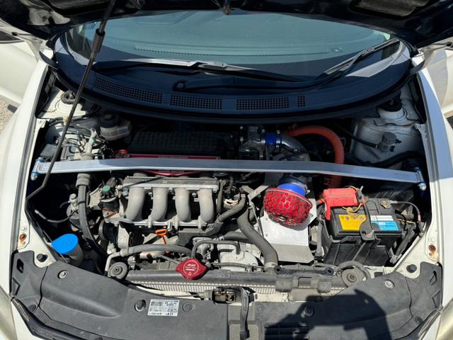 ＣＲ－Ｚ α　ＨＩＤヘッドライト　６速ＭＴ　ナビ　バックカメラ　ＥＴＣ　ＴＶ　ドライブレコーダー　クルーズコントロール　ＢＢＳ１７インチアルミホイール　本革巻きステアリング　無限エアロ　スマートキー　電格ミラー（56枚目）