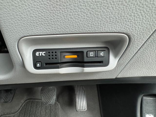 ＣＲ－Ｚ α　６速ＭＴ　ＨＩＤヘッドライト　ナビ　ＴＶ　ＥＴＣ　バックカメラ　ドライブレコーダー　純正１６インチアルミホイール　クルーズコントロール　本革巻きステアリング　フォグライト　オートライト　電格ミラー（45枚目）