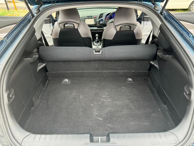 ＣＲ－Ｚ α　６速ＭＴ　ＨＩＤヘッドライト　ナビ　ＴＶ　ＥＴＣ　バックカメラ　ドライブレコーダー　純正１６インチアルミホイール　クルーズコントロール　本革巻きステアリング　フォグライト　オートライト　電格ミラー（75枚目）