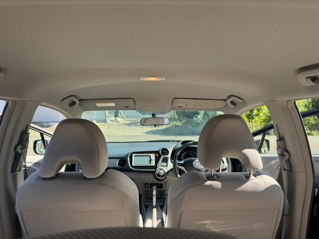 インサイト Ｇ　ナビ　ＥＴＣ　バックカメラ　キーレス　社外１５インチアルミホイール　フォグライト　ＴＶ（28枚目）