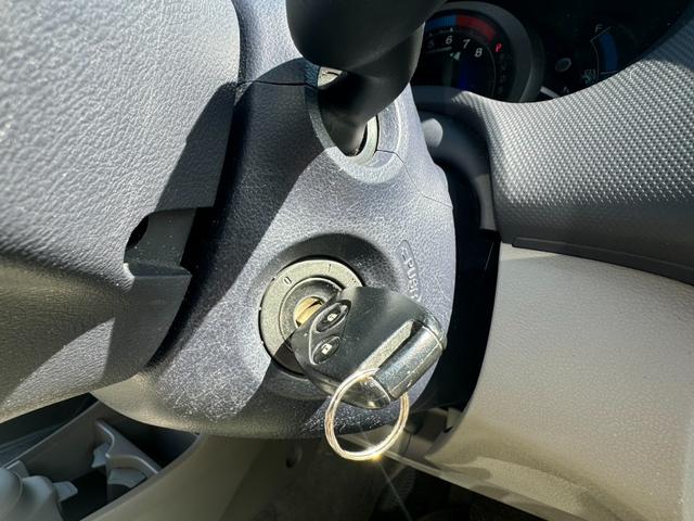 インサイト Ｇ　ナビ　ＥＴＣ　バックカメラ　キーレス　社外１５インチアルミホイール　フォグライト　ＴＶ（29枚目）