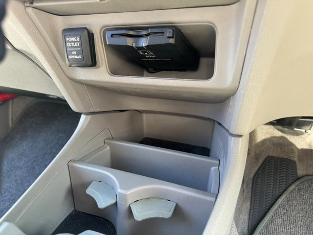 インサイト Ｇ　ナビ　ＥＴＣ　バックカメラ　キーレス　社外１５インチアルミホイール　フォグライト　ＴＶ（37枚目）