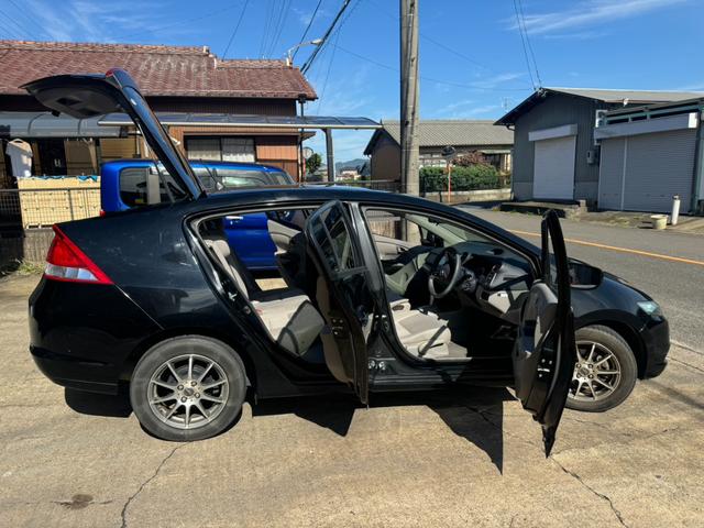 インサイト Ｇ　ナビ　ＥＴＣ　バックカメラ　キーレス　社外１５インチアルミホイール　フォグライト　ＴＶ（53枚目）