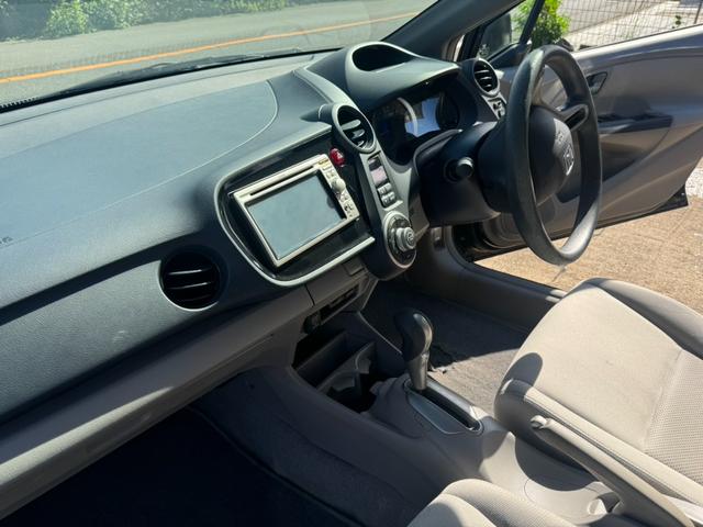 インサイト Ｇ　ナビ　ＥＴＣ　バックカメラ　キーレス　社外１５インチアルミホイール　フォグライト　ＴＶ（54枚目）