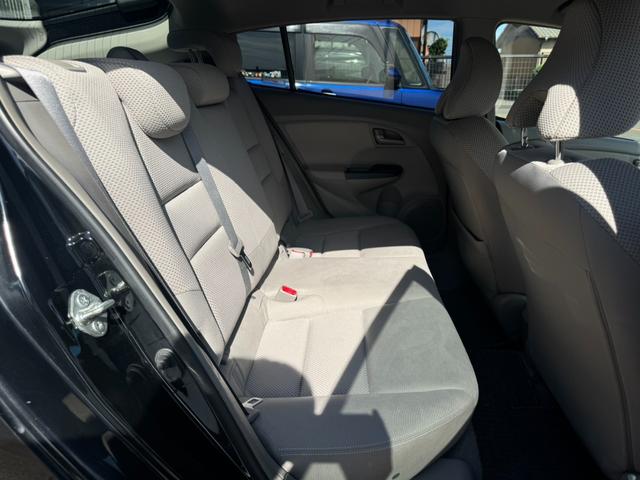 インサイト Ｇ　ナビ　ＥＴＣ　バックカメラ　キーレス　社外１５インチアルミホイール　フォグライト　ＴＶ（70枚目）