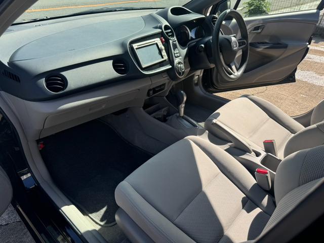 インサイト Ｇ　ナビ　ＥＴＣ　バックカメラ　キーレス　社外１５インチアルミホイール　フォグライト　ＴＶ（71枚目）