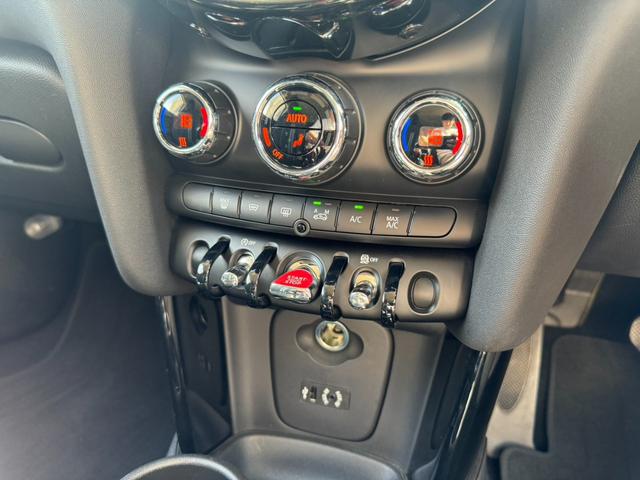 MINI クーパーS クーパーS(4名) HIDヘッドライト ターボ ナビ バックカメラ ETC 純正17インチアルミホイール キーレス 前後フォグライト オートライト クルーズコントロール(36枚目)