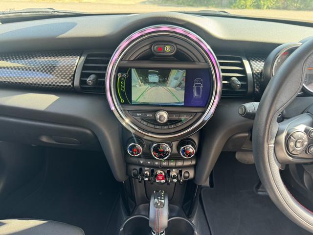 MINI クーパーS クーパーS(4名) HIDヘッドライト ターボ ナビ バックカメラ ETC 純正17インチアルミホイール キーレス 前後フォグライト オートライト クルーズコントロール(41枚目)