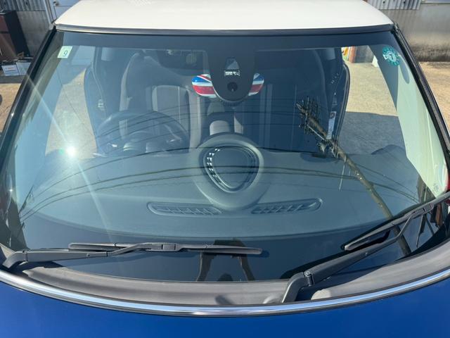 MINI クーパーS クーパーS(4名) HIDヘッドライト ターボ ナビ バックカメラ ETC 純正17インチアルミホイール キーレス 前後フォグライト オートライト クルーズコントロール(59枚目)