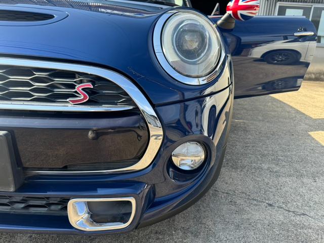 MINI クーパーS クーパーS(4名) HIDヘッドライト ターボ ナビ バックカメラ ETC 純正17インチアルミホイール キーレス 前後フォグライト オートライト クルーズコントロール(60枚目)