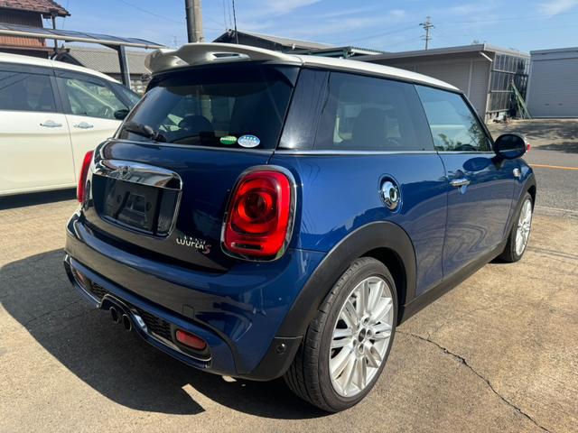 MINI クーパーS クーパーS(4名) HIDヘッドライト ターボ ナビ バックカメラ ETC 純正17インチアルミホイール キーレス 前後フォグライト オートライト クルーズコントロール(68枚目)