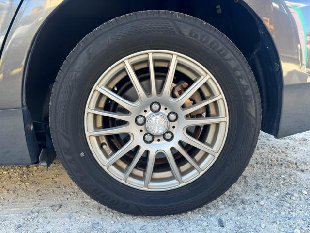 プリウス Ｓ　ＬＥＤエディション　ナビ　ＥＴＣ　ＬＥＤヘッドライト　スマートキー　社外１５インチアルミホイール　フォグライト　オートライト（42枚目）