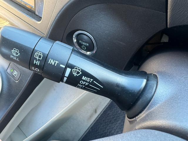 プリウス Ｓ　ＬＥＤエディション　ナビ　ＥＴＣ　ＬＥＤヘッドライト　スマートキー　社外１５インチアルミホイール　フォグライト　オートライト（48枚目）