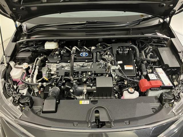 カローラツーリング ハイブリッド　ダブルバイビー　追突軽減ブレーキ　バックモニタ　横滑防止　スマキー　ＬＥＤライト　デュアルエアバッグ　エアコン　オートクルーズ　サイドエアバッグ　ＥＴＣ付　ＰＳ　キーフリー　ＡＢＳ　エアバック　パワーウィンドウ（10枚目）