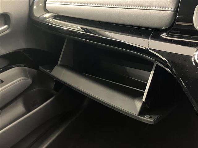 アクア Ｇ　ＶＳＣ　アルミ　衝突軽減ブレーキ　メモリナビ　アイドルストップ　パワーシート　バックモニター　ＬＥＤ　クルーズコントロール　スマートキー　ＥＴＣ車載器　フルセグＴＶ　ナビＴＶ　パワーウィンドウ　試乗車（18枚目）