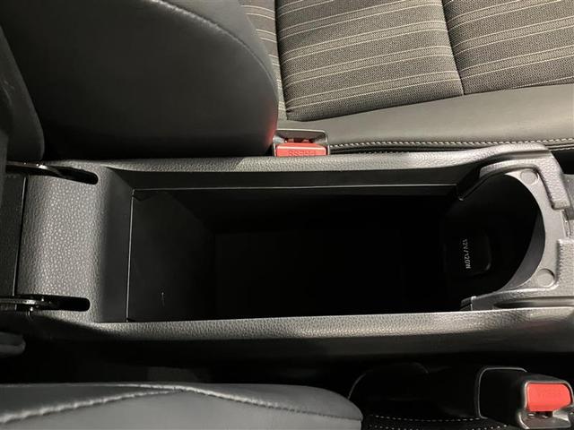 アクア Ｇ　ＶＳＣ　アルミ　衝突軽減ブレーキ　メモリナビ　アイドルストップ　パワーシート　バックモニター　ＬＥＤ　クルーズコントロール　スマートキー　ＥＴＣ車載器　フルセグＴＶ　ナビＴＶ　パワーウィンドウ　試乗車（20枚目）