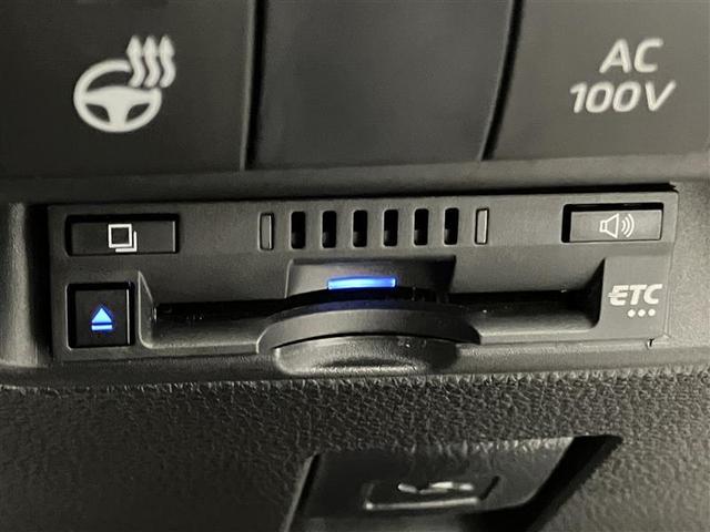 アクア Ｇ　ＶＳＣ　アルミ　衝突軽減ブレーキ　メモリナビ　アイドルストップ　パワーシート　バックモニター　ＬＥＤ　クルーズコントロール　スマートキー　ＥＴＣ車載器　フルセグＴＶ　ナビＴＶ　パワーウィンドウ　試乗車（29枚目）