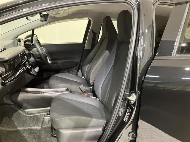 アクア X 踏み間違い防止 イモビ ナビ&TV フルセグ LEDヘッドライト スマートキー 横滑り防止機能 キーレスエントリー オートクルーズ オートエアコン 元試乗車 ETC カーテンエアバッグ DVD再生(6枚目)