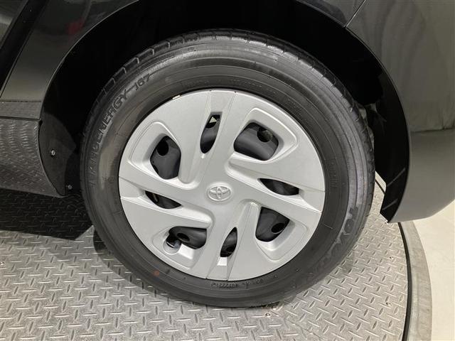 アクア X 踏み間違い防止 イモビ ナビ&TV フルセグ LEDヘッドライト スマートキー 横滑り防止機能 キーレスエントリー オートクルーズ オートエアコン 元試乗車 ETC カーテンエアバッグ DVD再生(8枚目)